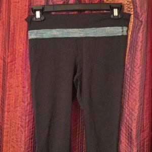 Lululemon  In Stride Capris 6